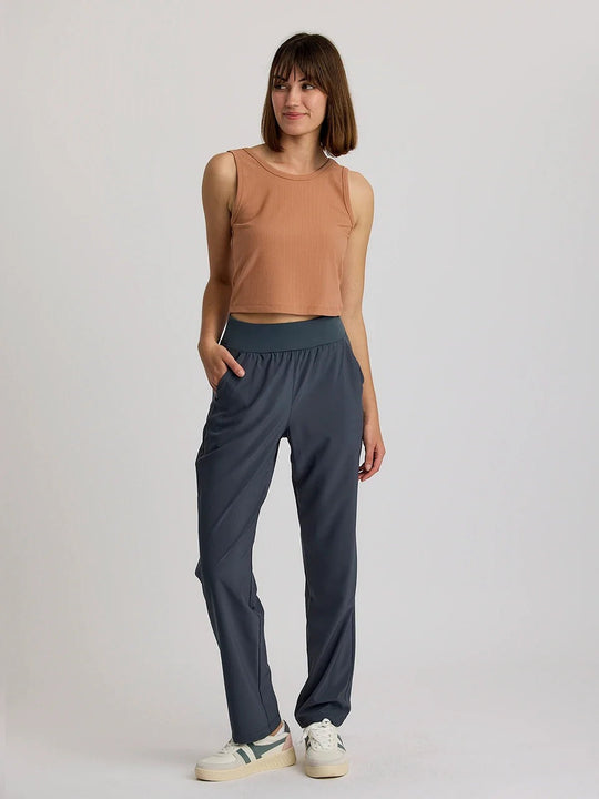 Free Fly Women's Breeze Flats Pant | Tailwaters Fly Fishing