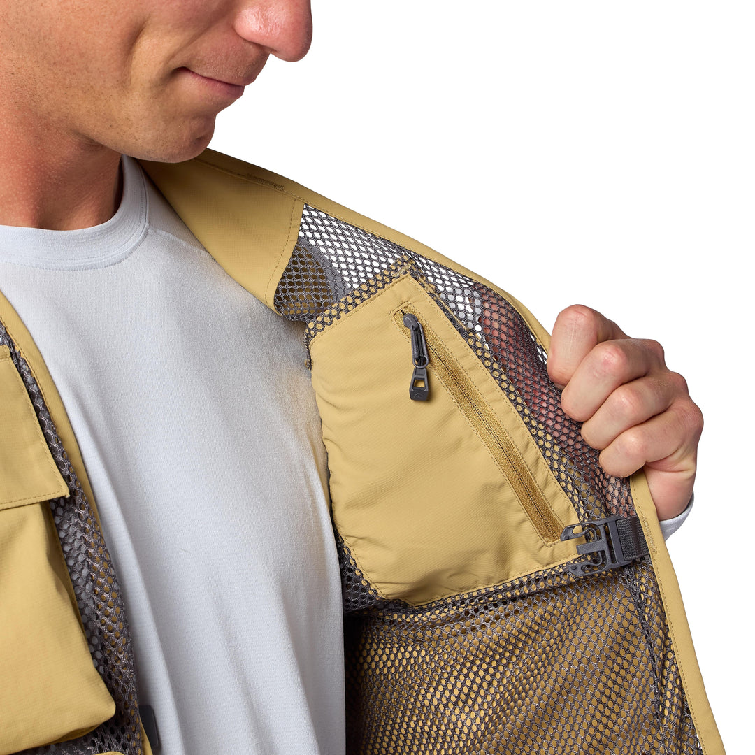 Simms Tributary Vest | Tailwaters Fly Fishing