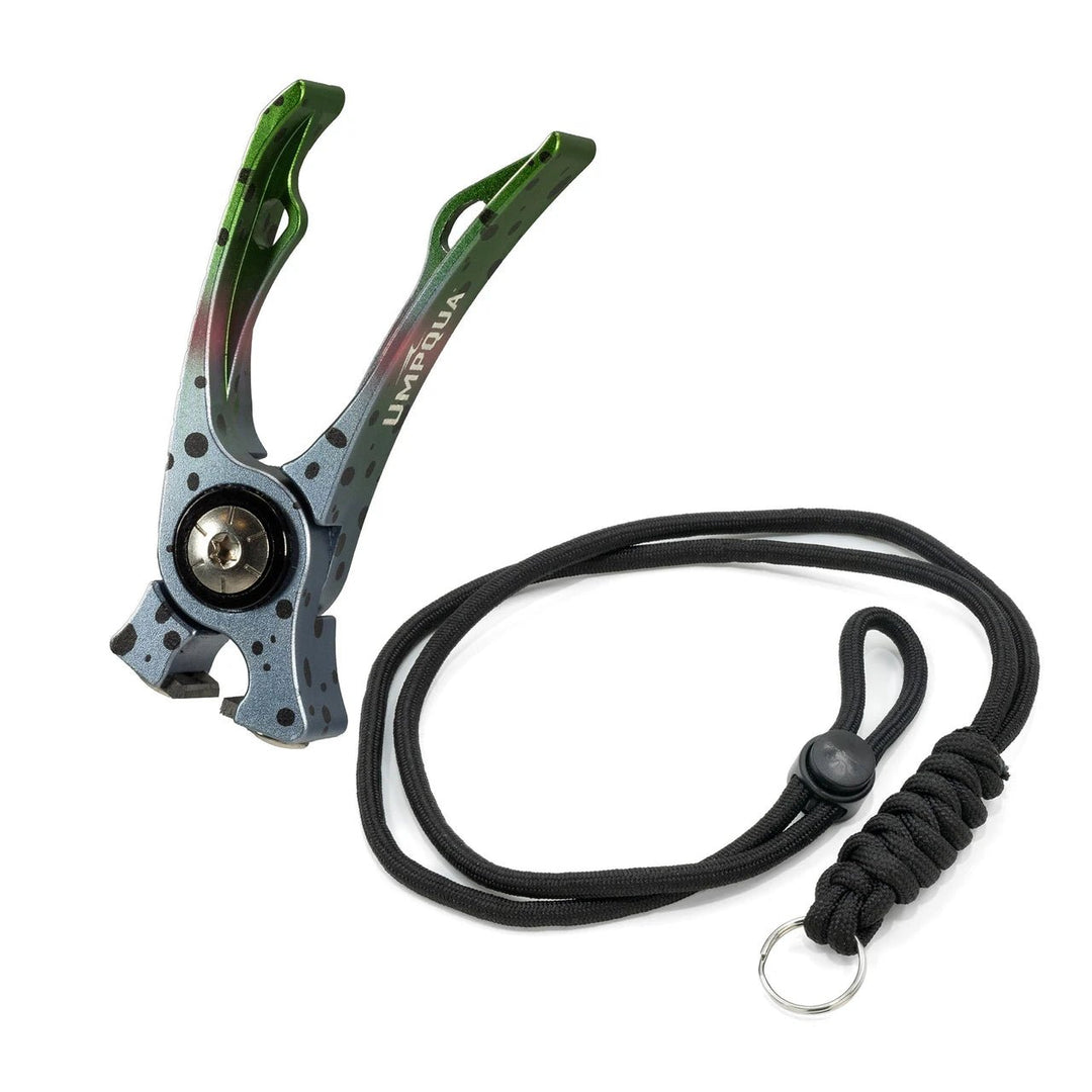 Umpqua Riverrun Nipper w/ Lanyard | Tailwaters Fly Fishing