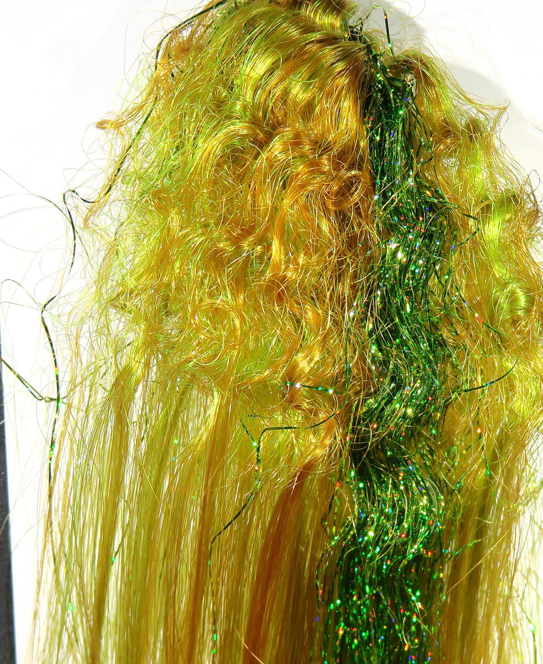 Hareline Big Fly Fiber W/Curl | Tailwaters Fly Fishing