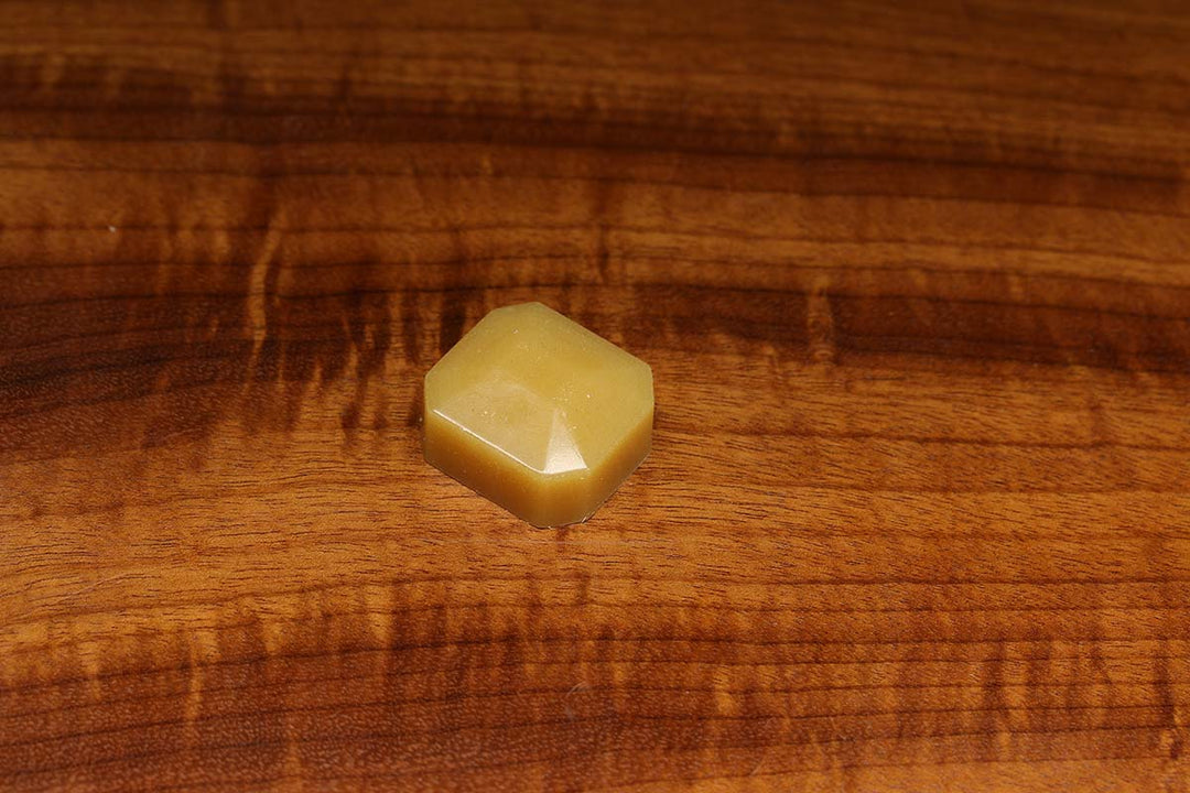 Hareline Fly Makers Wax Low Tack Hard Traditional 621 Formula