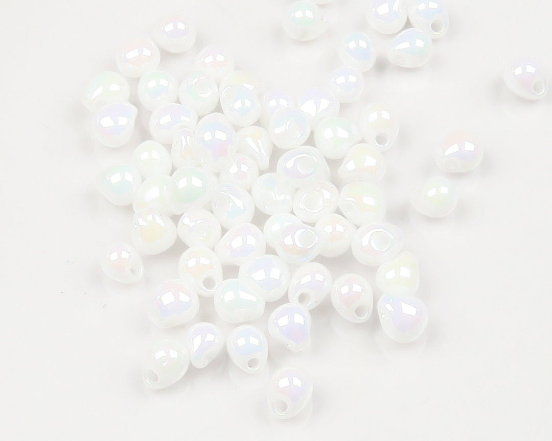 Hareline Hump Back Glass Beads