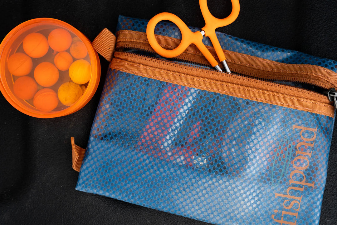 Fishpond Sandbar Travel Pouch | Tailwaters Fly Fishing
