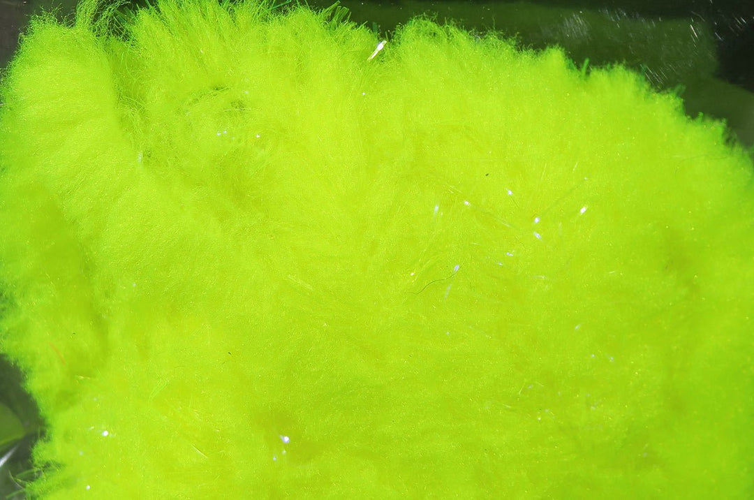 Hareline UV2 Roe Yarn