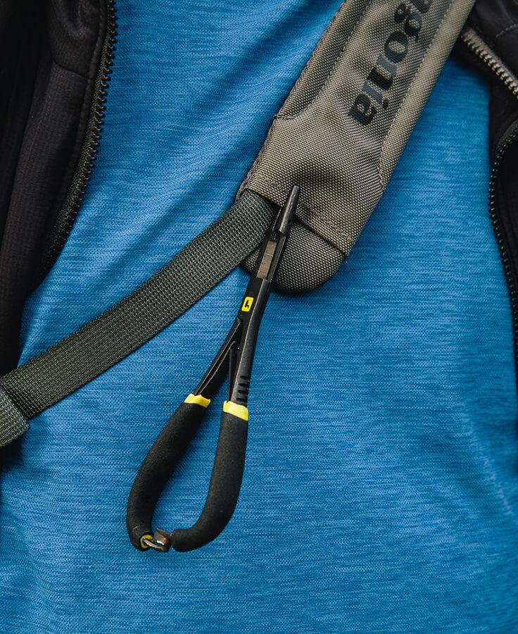 Loon Rogue Mitten Scissor Clamps W/ Comfy Grip, view 5