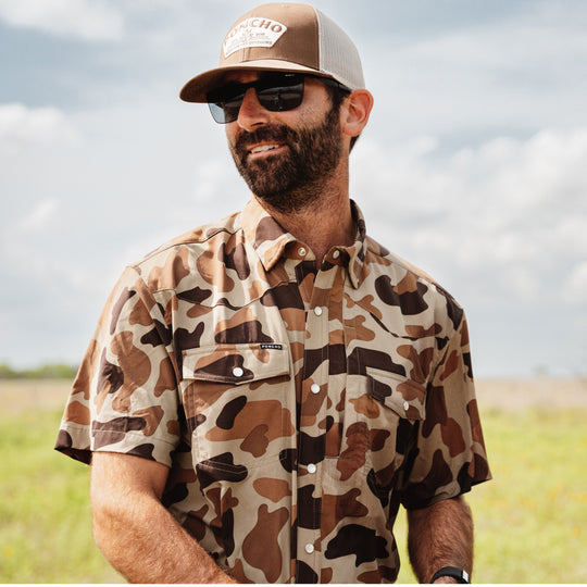 Poncho The Paloma Short Sleeve Shirt, worn, view 2
