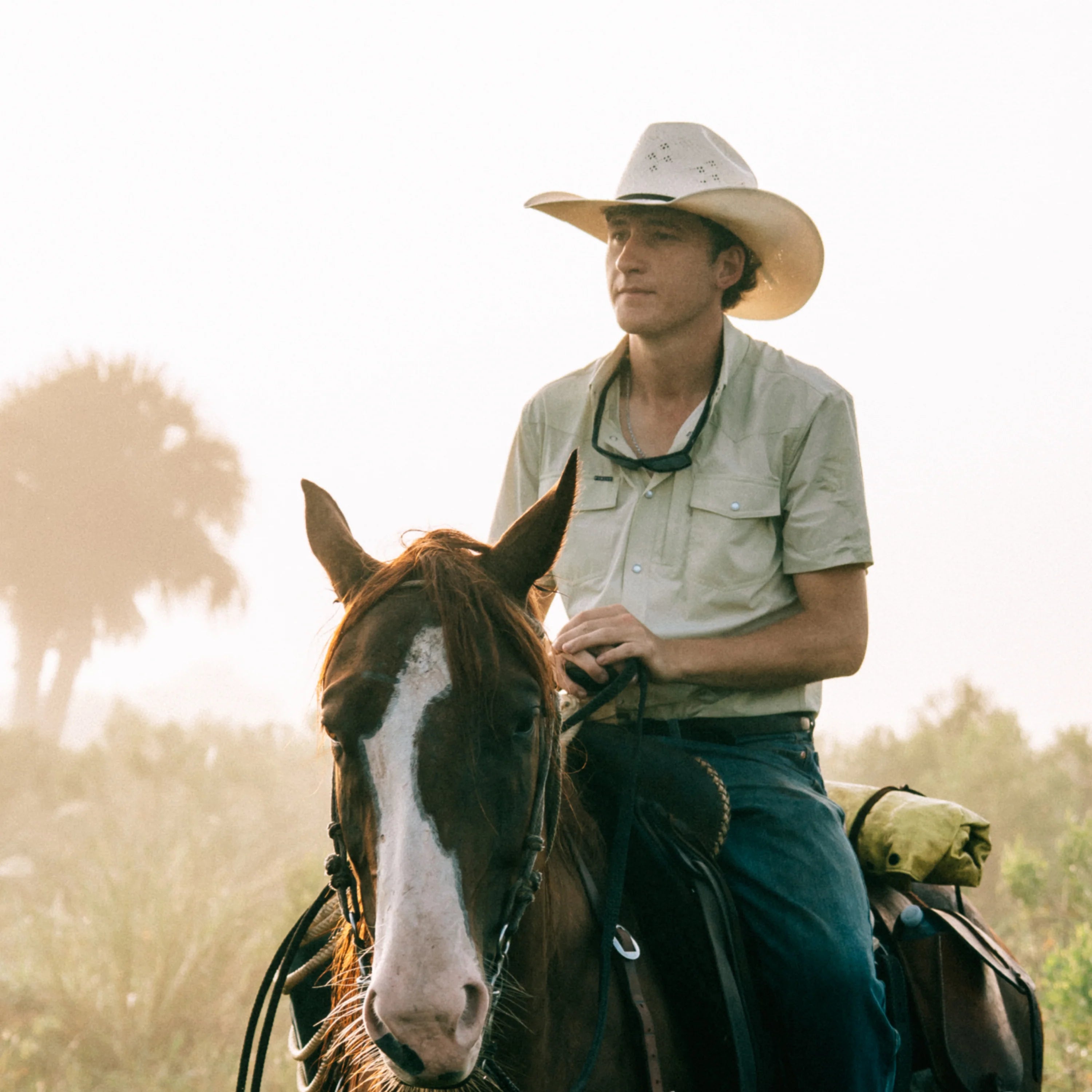 Poncho The Saddle Stitch Short Sleeve | Tailwaters Fly Fishing