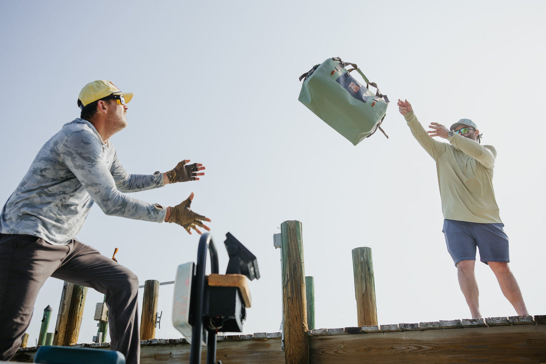 Fishpond Thunderhead Roll-Top Duffel | Tailwaters Fly Fishing