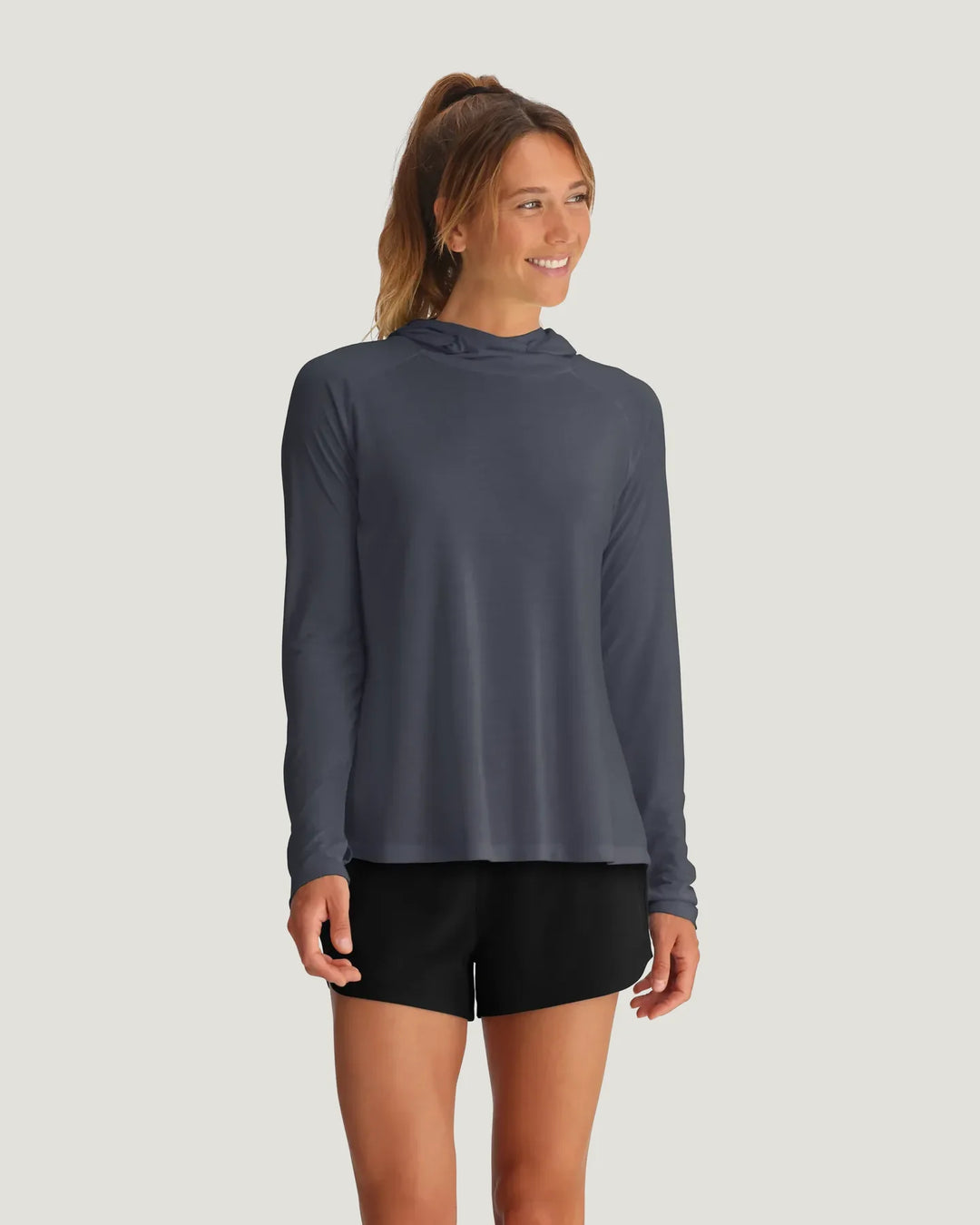 Free Fly Women's Bamboo Lightweight Hoody II | Tailwaters Fly Fishing