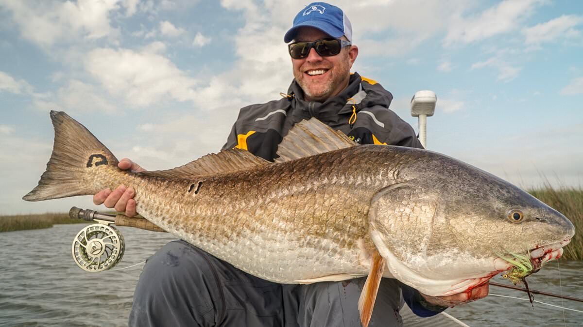 Fly Fishing for Redfish in Louisiana [The Ultimate Guide