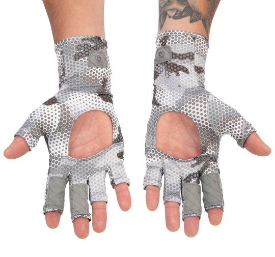 Simms Bugstopper Sunglove | Tailwaters Fly Fishing