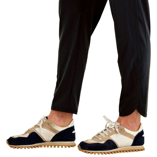 Free Fly Women's Bamboo Breeze Pant II | Tailwaters Fly Fishing