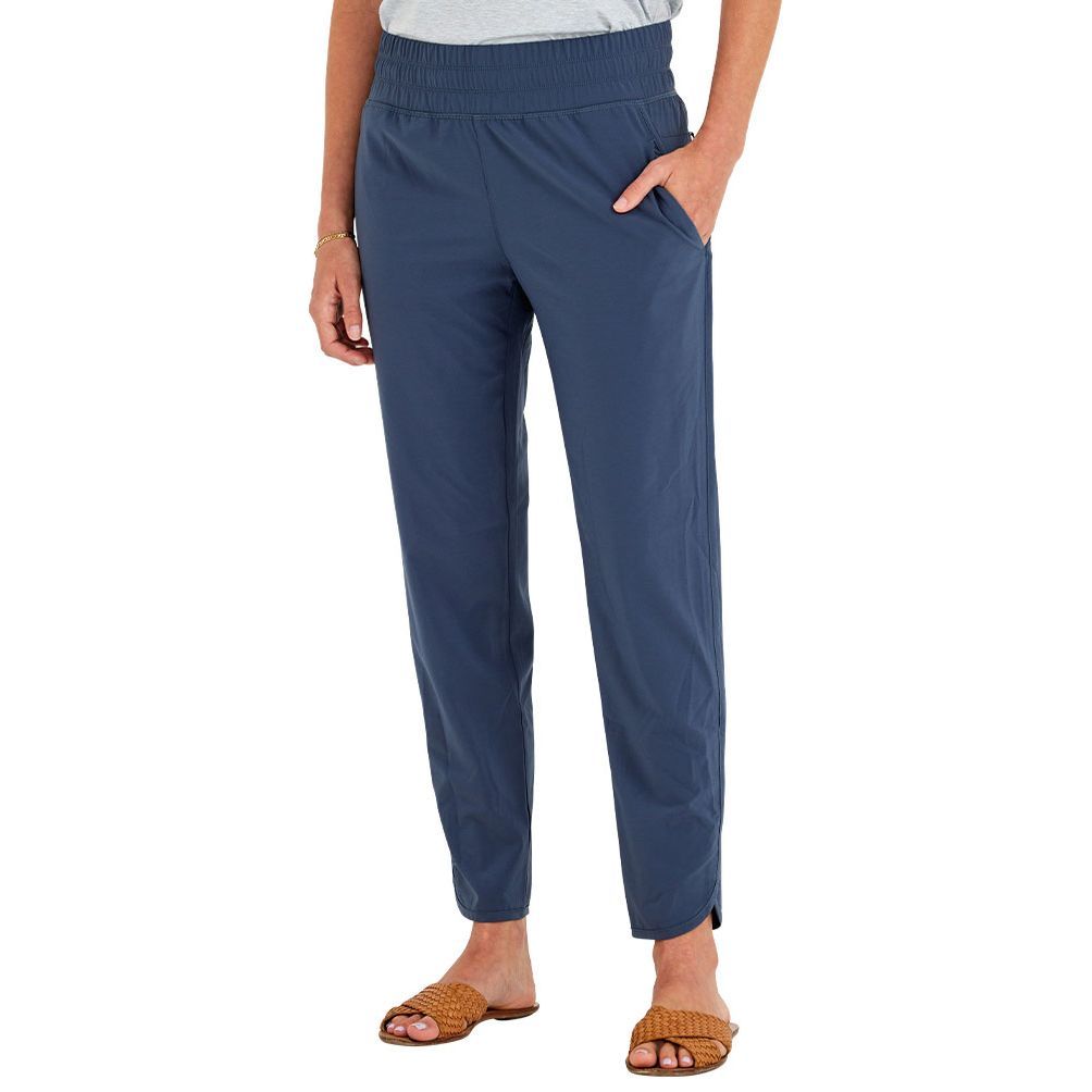 Free Fly Women's Bamboo Breeze Pant II | Tailwaters Fly Fishing