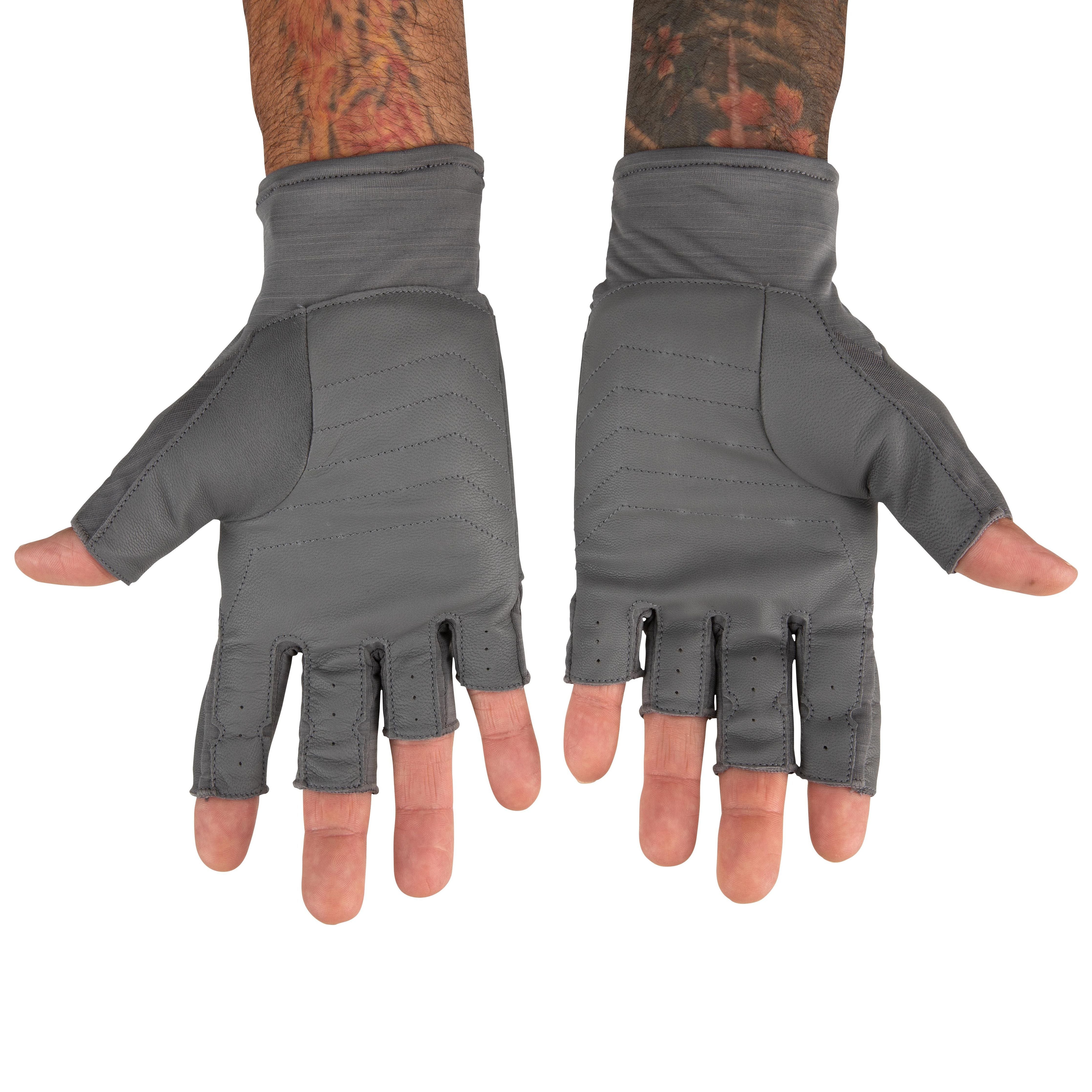 Simms SolarFlex Guide Glove Sterling Image 02