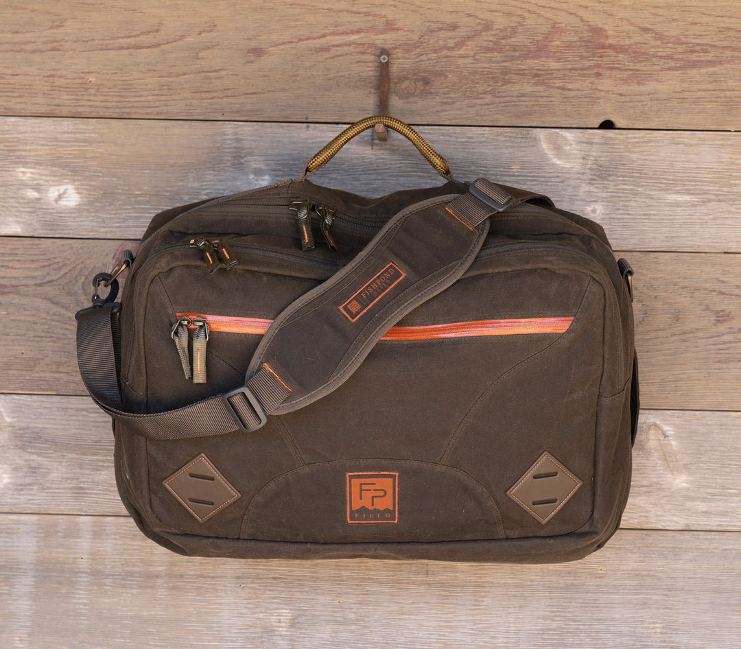 Fishpond Half Moon Weekender Peat Moss Image 03
