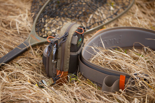 Fishpond San Juan Vertical Chest Pack | Tailwaters Fly Fishing