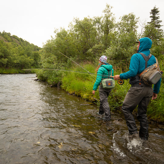 Fishpond Summit Sling 2.0 Granite Image 04
