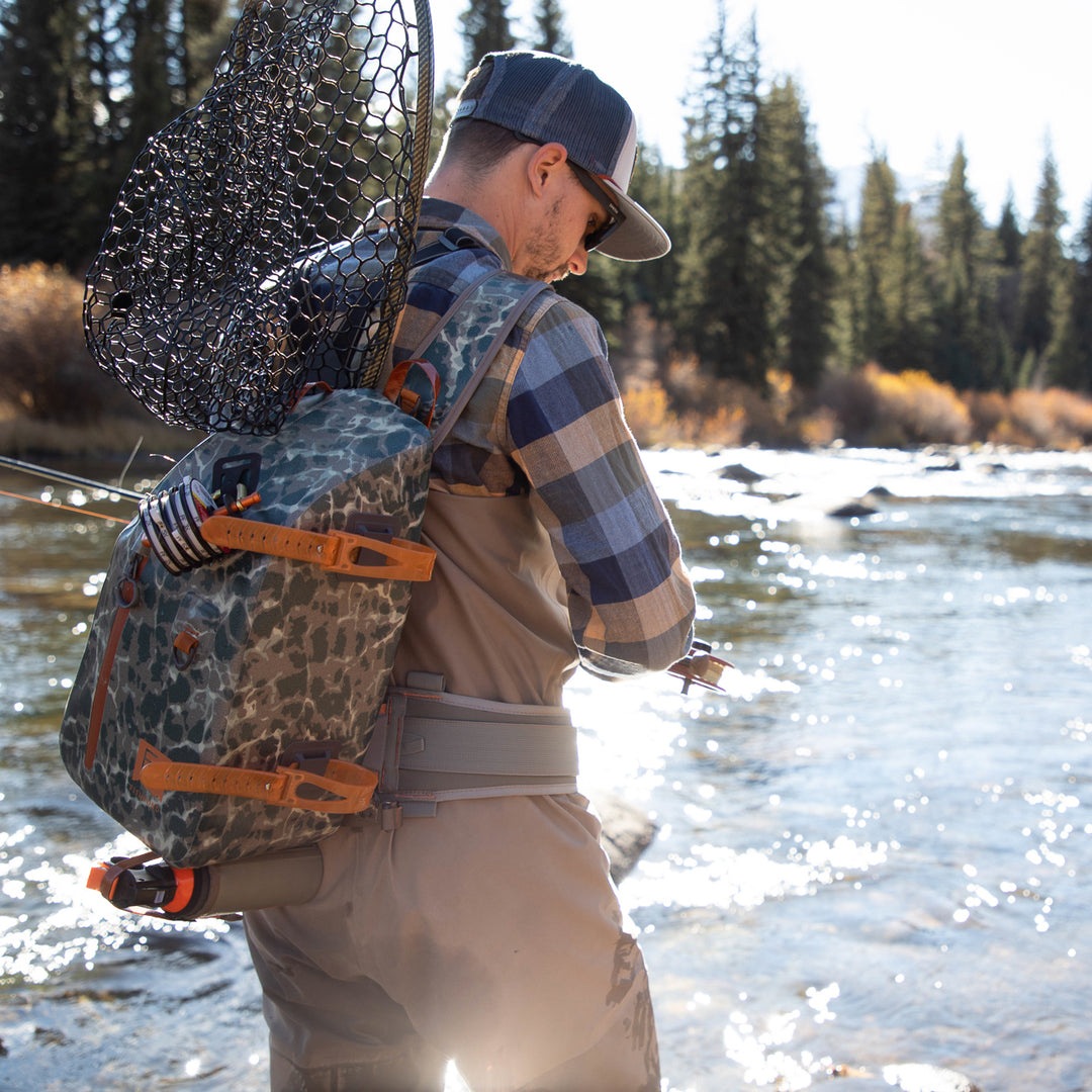 Fishpond Thunderhead Submersible Sling | Tailwaters Fly Fishing