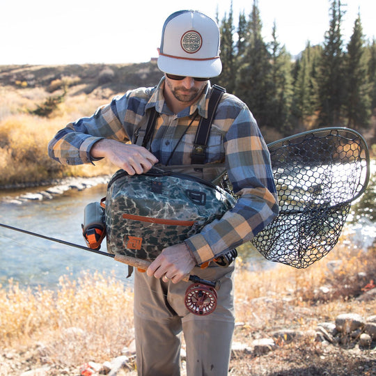 Fishpond Thunderhead Submersible Sling | Tailwaters Fly Fishing
