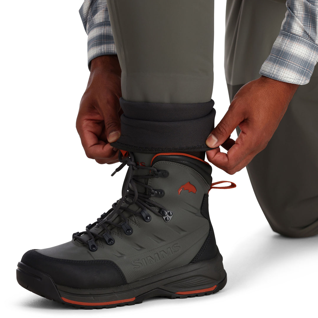 Simms Freestone Stockingfoot | Tailwaters Fly Fishing